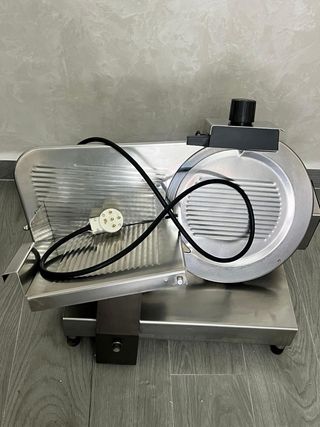 Cortadora de fiambre profesional
