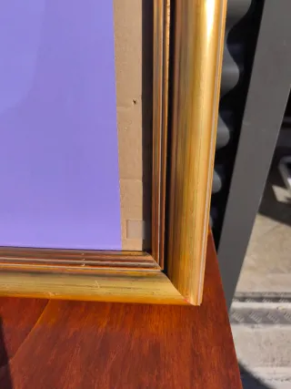 Marco grande antiguo dorado