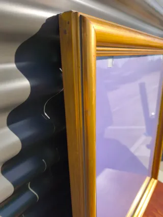 Marco grande antiguo dorado