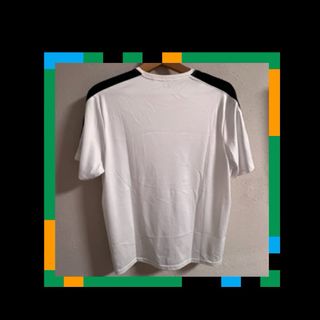 Camiseta deportiva blanca