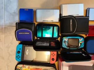 Nintendo Switch Azul/Gris + Accesorios