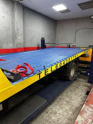 Renault Trucks Mascott 2003 grua porta vehiculo