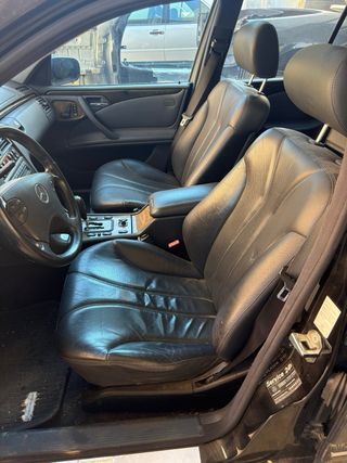 Despiece Mercedes S210 55 AMG