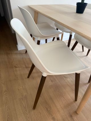Mesa Lisabo Ikea Madera y 4 sillas Grönsta