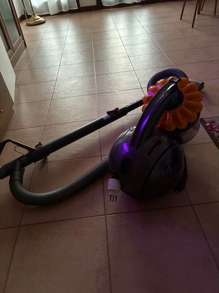 Aspirapolvere Dyson