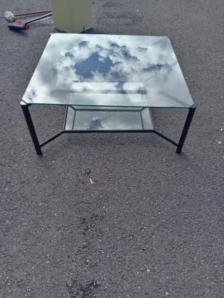 Mesa de centro cristal y metal