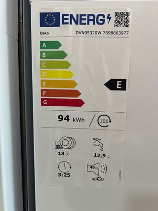 Lavavajillas Beko DVN05320W