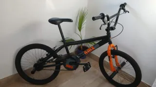 Bicicleta BMX