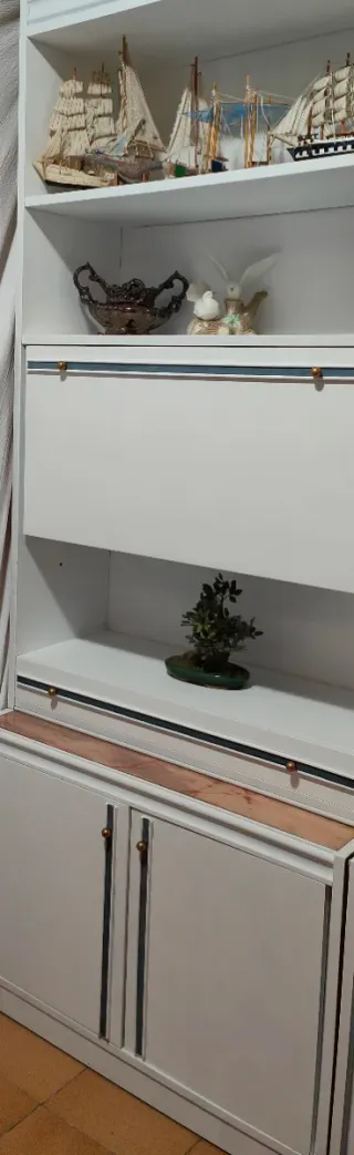 Armario Comedor de Mármol y Madera