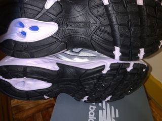 New Balance Brancas