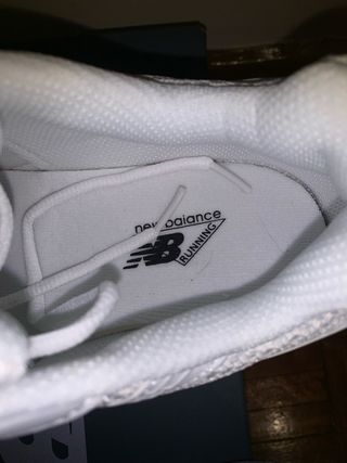 New Balance Brancas