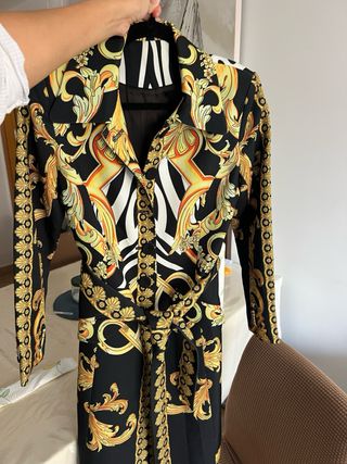 Vestido/abrigo estampado barroco