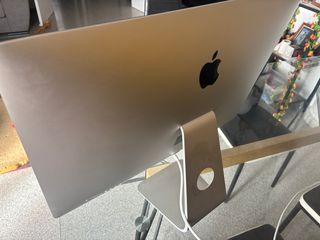 Apple iMac 27 (i7/24GB/4,2GHZ/2TB/5kRetina)