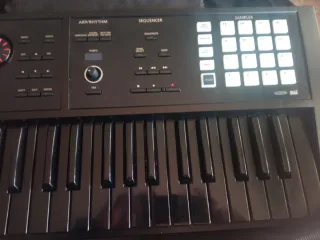 ROLAND FA-06 + bolsa transporte