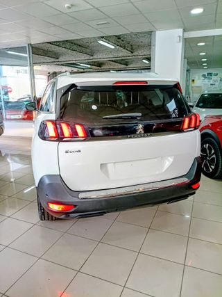 Peugeot 5008 2019 7 PLAZAS