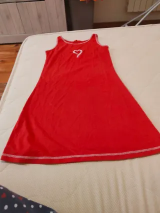 Vestito rosso estivo con cuore