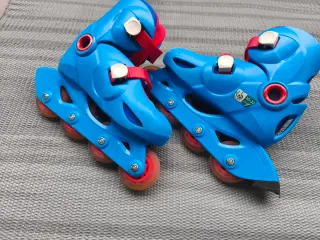 Patines infantiles ajustables (varios colores)