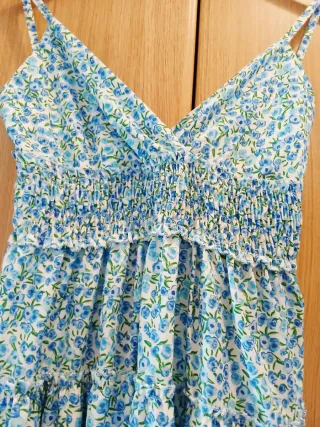 Abito estivo floreale azzurro