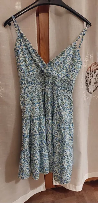 Abito estivo floreale azzurro