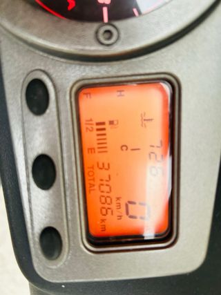 Gilera Scooter Gris Automática