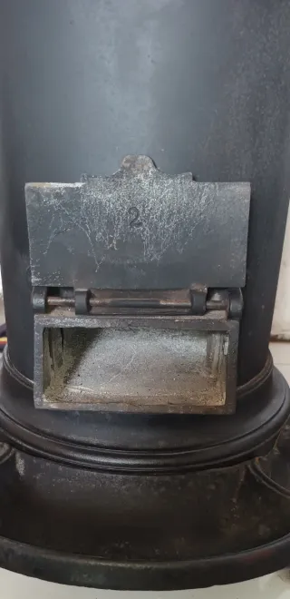 Estufa DEVILLE Modelo 2B – Hierro Fundido