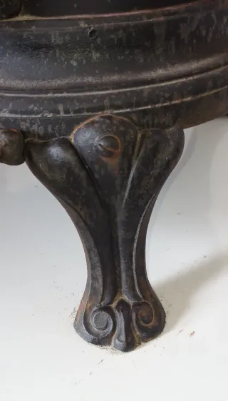 Estufa DEVILLE Modelo 2B – Hierro Fundido