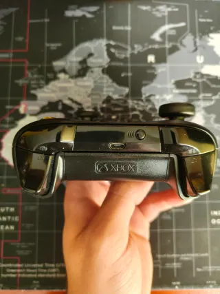 Mando Xbox One + Accesorios