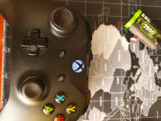 Mando Xbox One + Accesorios