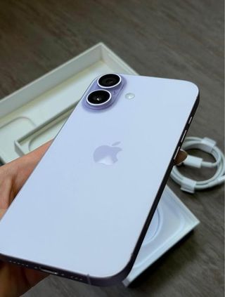 iPhone 17 Lila