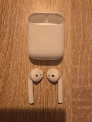 Apple AirPods 1ª Gen Blancos (rotos)