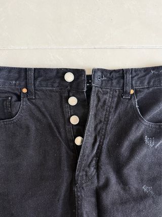 Falda vaquera negra Stradivarius T.36