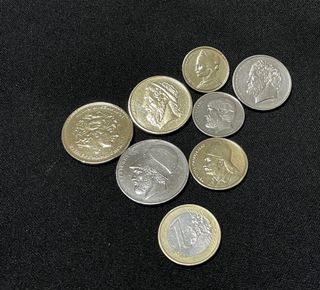 Lotto di 7 monete greche con personaggi storici