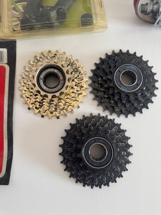 Lotto ricambi e accessori bici