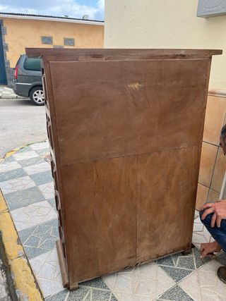 Mueble escritorio de madera de roble tallada