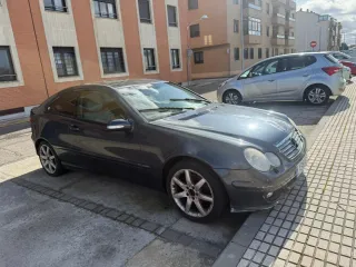 Mercedes-Benz Clase C 2006