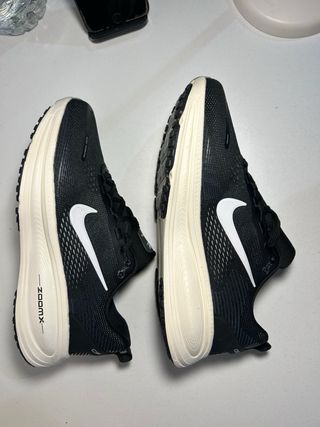 Nike Vomero 18 Zapatillas Running Hombre Mujer