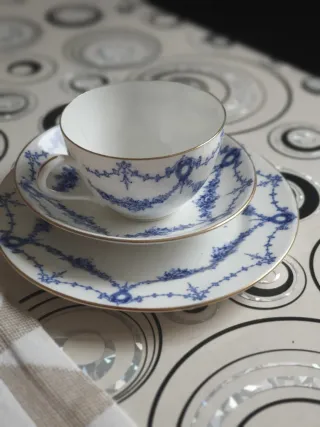 Tazzina da tè inglese vintage in porcellana