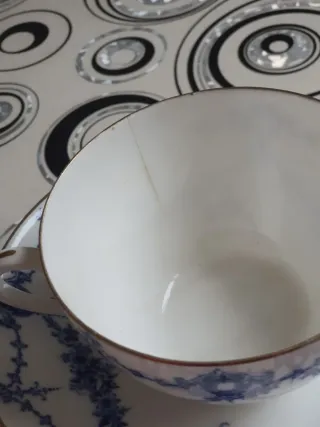 Tazzina da tè inglese vintage in porcellana