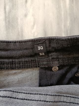 Vaqueros Jack & Jones grises hombre