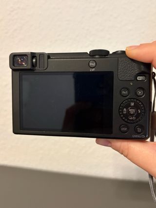 Cámara Panasonic Lumix TZ70 Negra