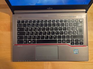 Portátil Core i5/8GB/240SSD/W11PRO/14"