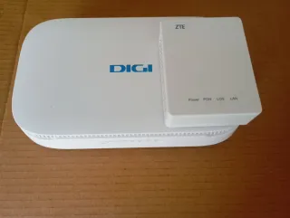 2 Adattatori di Corrente Neri