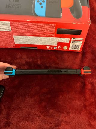 Nintendo Switch V2 Blu e Arancione