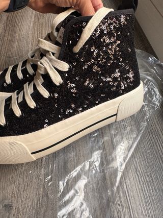 Botín deportivo lentejuelas negro