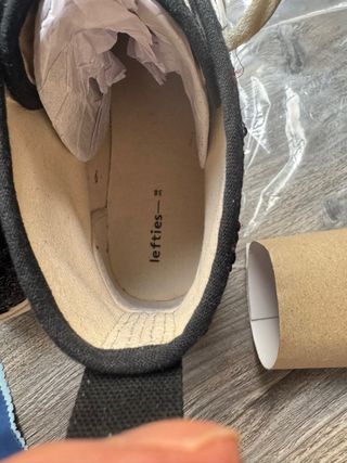 Botín deportivo lentejuelas negro