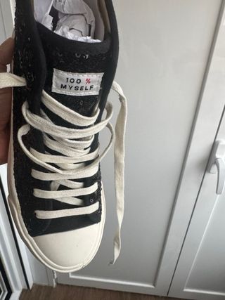 Botín deportivo lentejuelas negro