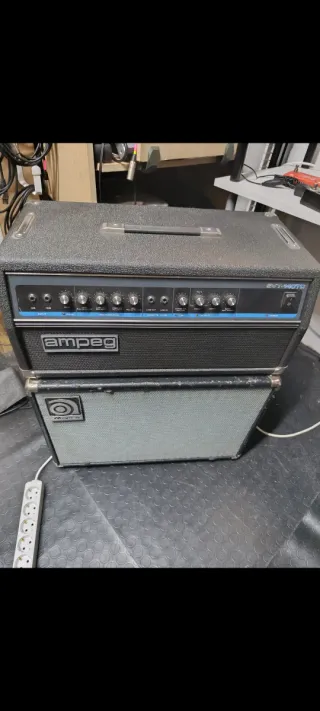 Cabezal Ampeg SVT 140TC y Pantalla 1x12