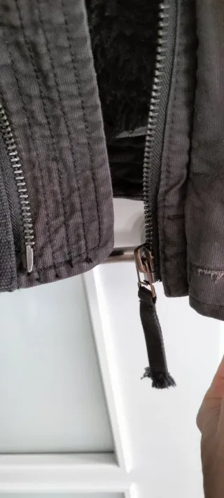 Chaqueta de invierno negra