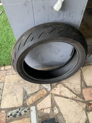 Neumático Bridgestone S22 150/60/17