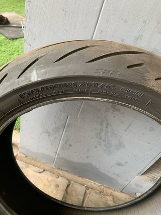 Neumático Bridgestone S22 150/60/17